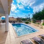 Costacabana - Madonna Villa Lloret de Mar