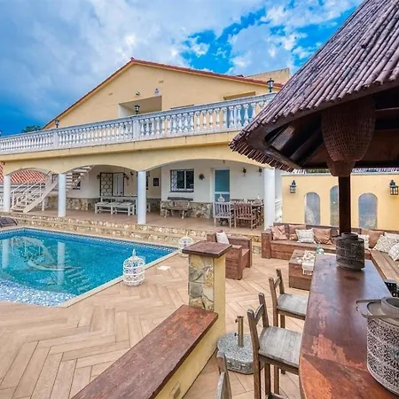 Costacabana - Madonna *