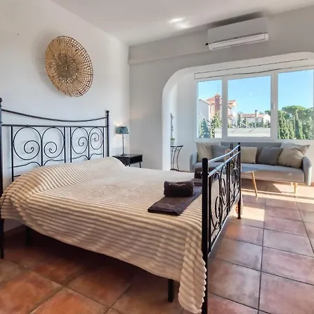 Costacabana - Madonna Villa *