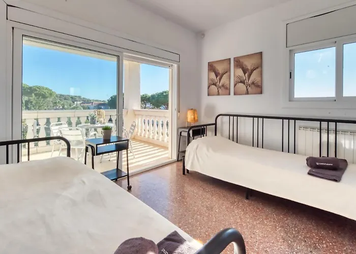 Villa Costacabana - Madonna *