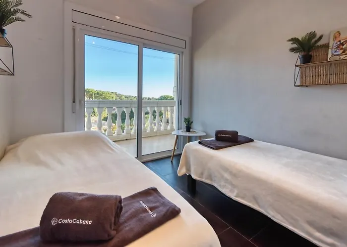 Costacabana - Madonna